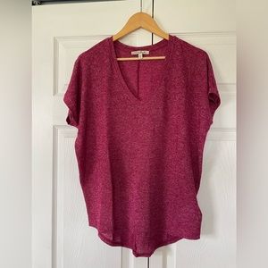 Express High-Low V Neck Women’s Short Sleeve Top